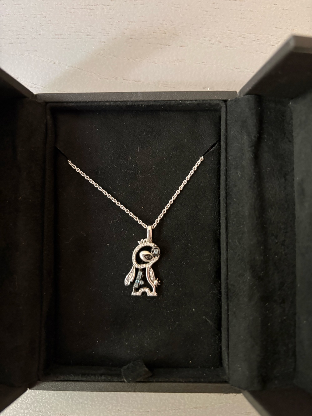 Diamond Disney Stitch Necklace (please view all photos)